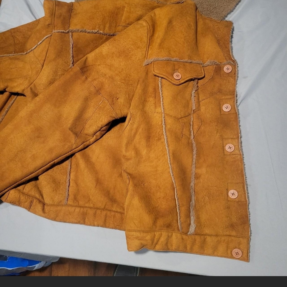 Bomb Boogie  Suede Bomber Jacket - Picture 8 of 14